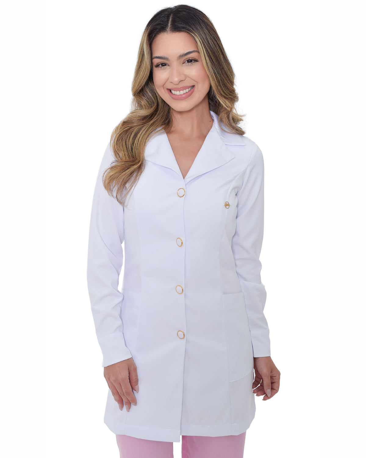 Modelo de jaleco Feminino branco com gola Blazer botoes com aros dourados e modelagem acinturada