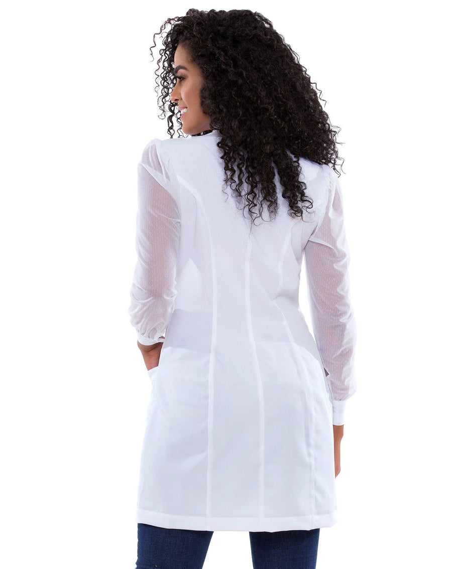 Jaleco feminino Jasmine branco visto de costas, com recortes acinturados e mangas longas de tela com punho