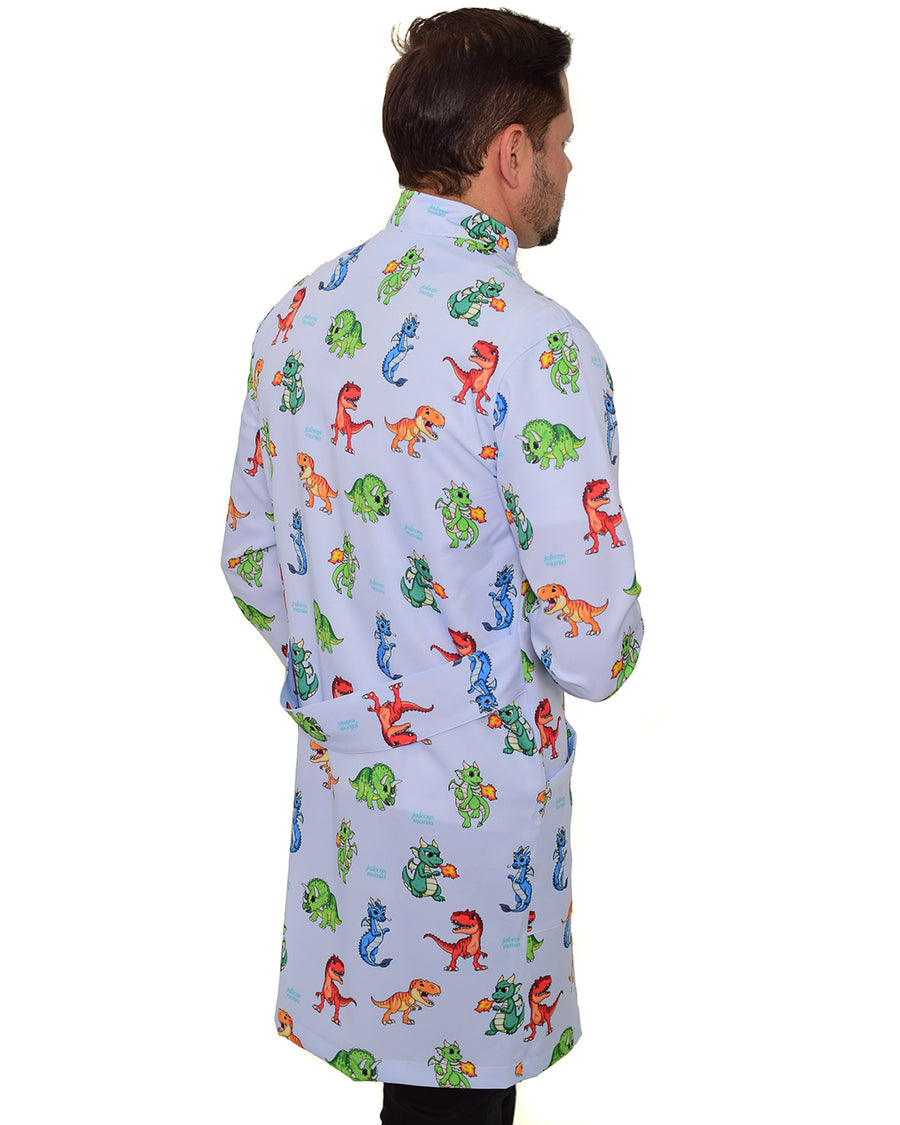 Jaleco masculino Man estampado Jurássico visto de costas, faixa na cintura e estampa contínua de dinossauros