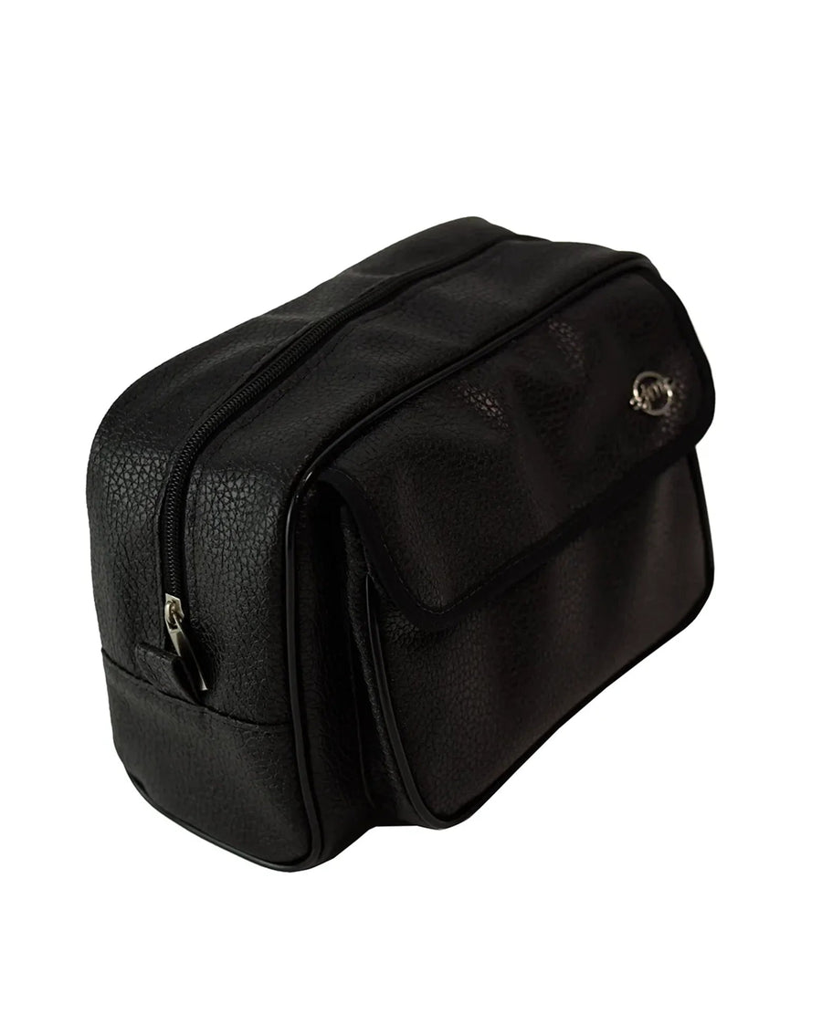 Necessaire Masculina Joy Preta em ângulo lateral, destacando o zíper com puxador e o material texturizado
